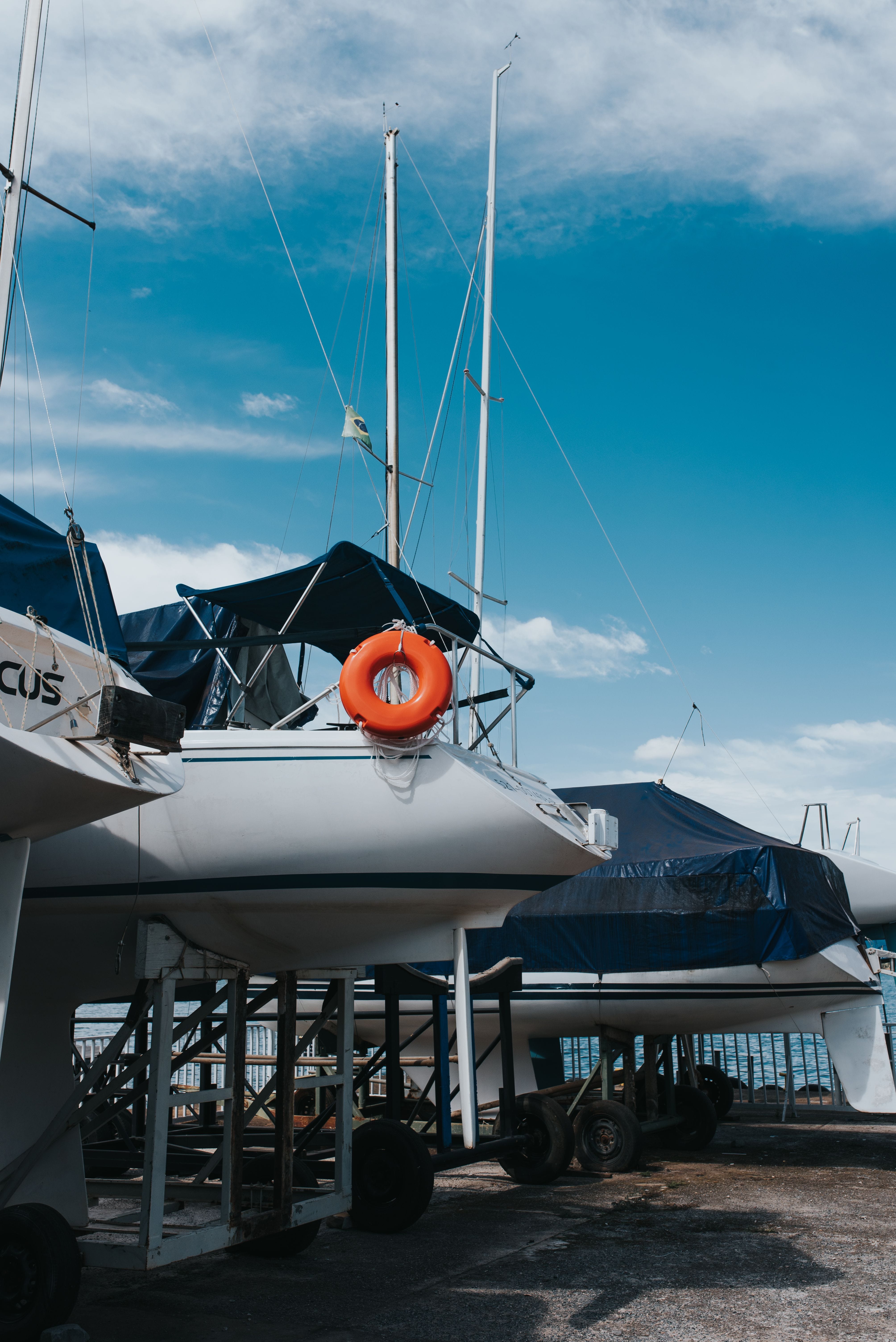Hivernage bateau : comment préparer et où stocker son bateau l’hiver